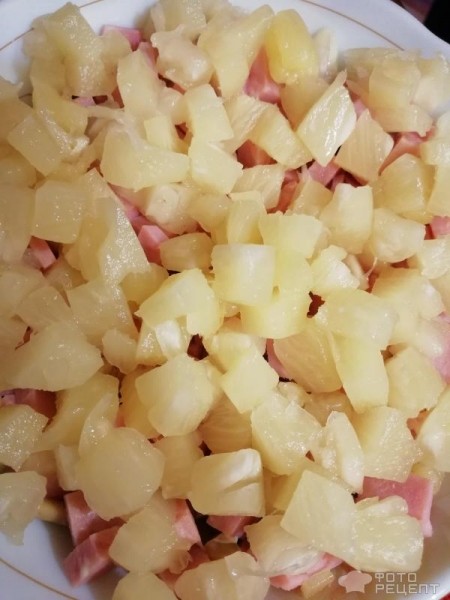 Рецепт: Салат с ананасами и курицей - Любимое сочетание курицы и ананасов!