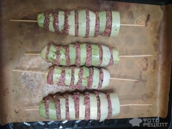 Рецепт: Шашлычки из кабачка с фаршем - Просто, вкусно, сочно и оригинально