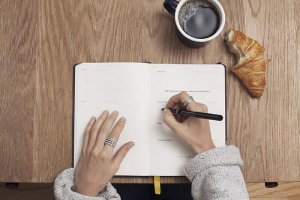Друг на письменном столе: почему вам необходим личный дневник