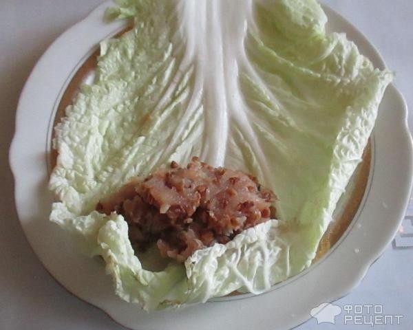 Рецепт: Голубцы из пекинской капусты - с куриным фаршем и гречкой