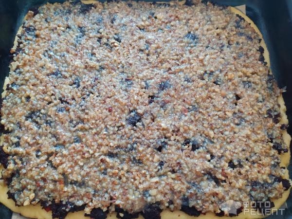Рецепт: Песочное печенье с бисквитной крошкой и орехами - Нежное