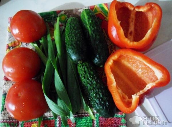 Рецепт: Летний овощной салат - с лизуном