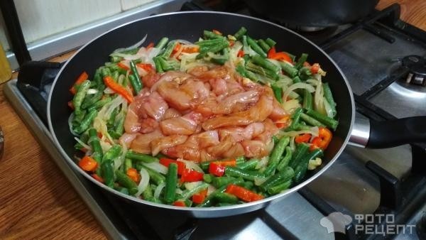 Рецепт: Куриное филе со стручковой фасолью - и другими овощами, вкусно, быстро,