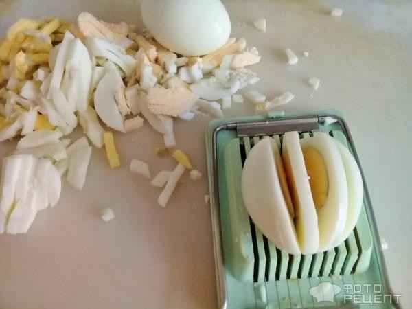 Рецепт: Сдобный пирог с луком и яйцом - С применением дрожжей "Саф-Момент"