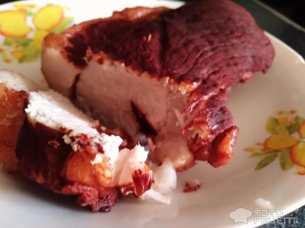 Рецепт: Вареное мясо - "в луковой шелухе"