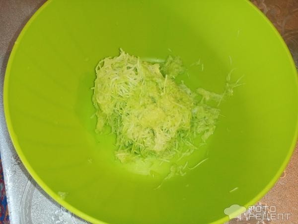 Рецепт: Оладьи из кабачков - в творогом и порошком чиа, полезные протеиновые оладьи